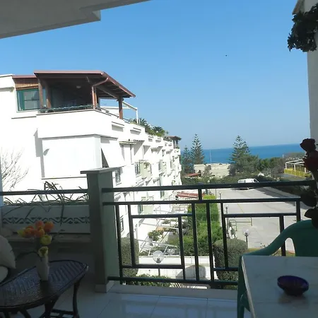 아파트 Il Gabbiano Casa Al Mare *