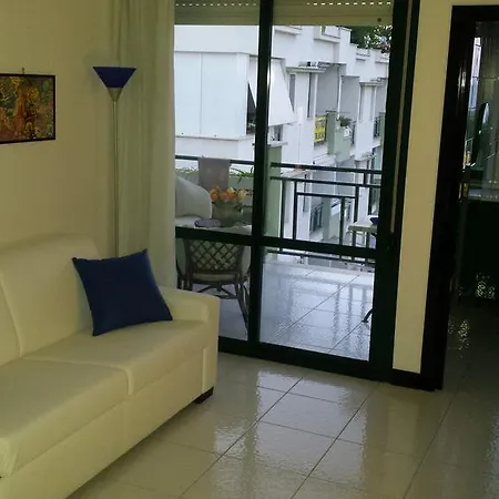 Il Gabbiano Casa Al Mare 比谢列