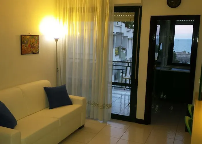 아파트 Il Gabbiano Casa Al Mare